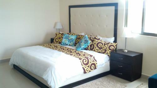 Apartamentos Condominios Lindos
