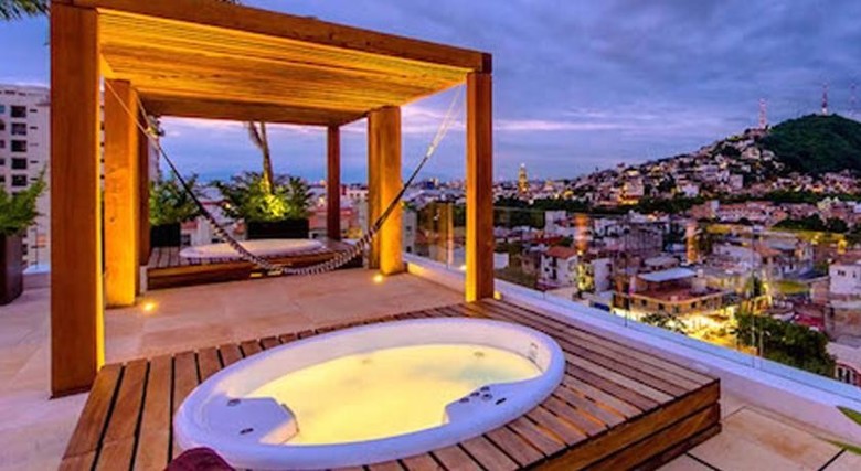 Apartamentos Luxury Puerto Vallarta Condo Romantic Zone