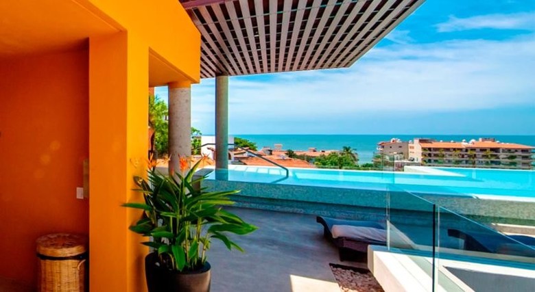 Apartamentos Luxury Puerto Vallarta Condo Romantic Zone