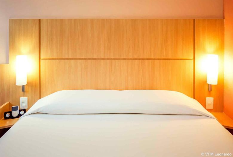 Hotel Ibis Praia De Camburi