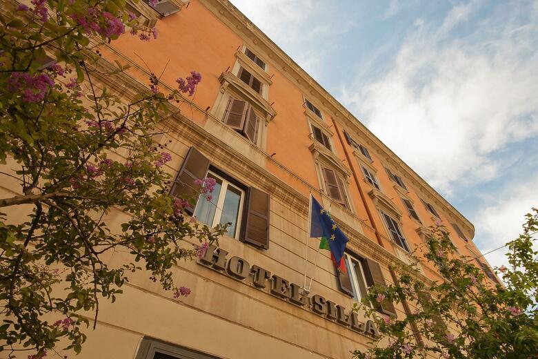 Hotel Silla