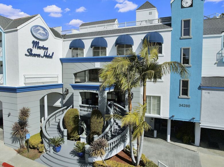 Best Western Plus Marina Shores Hotel - Dana Point