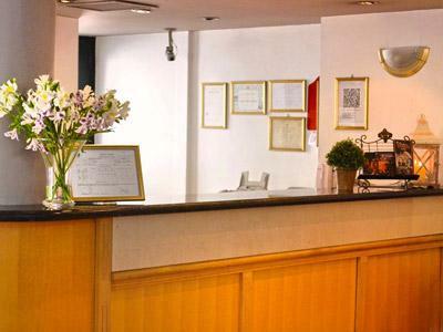 Hotel Ayamitre