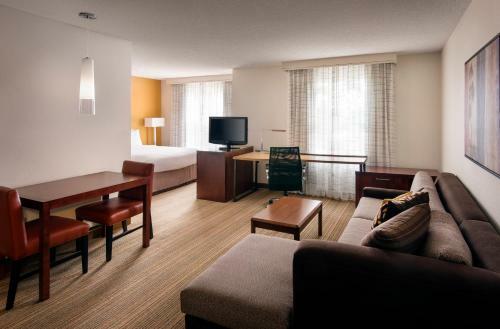 Hotel Residence Inn Fresno