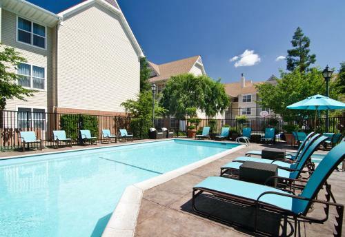 Hotel Residence Inn Fresno
