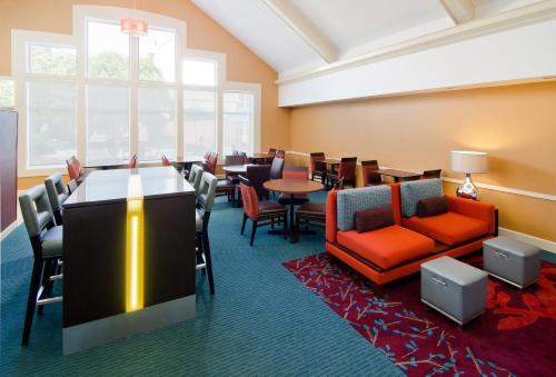 Hotel Residence Inn Fresno