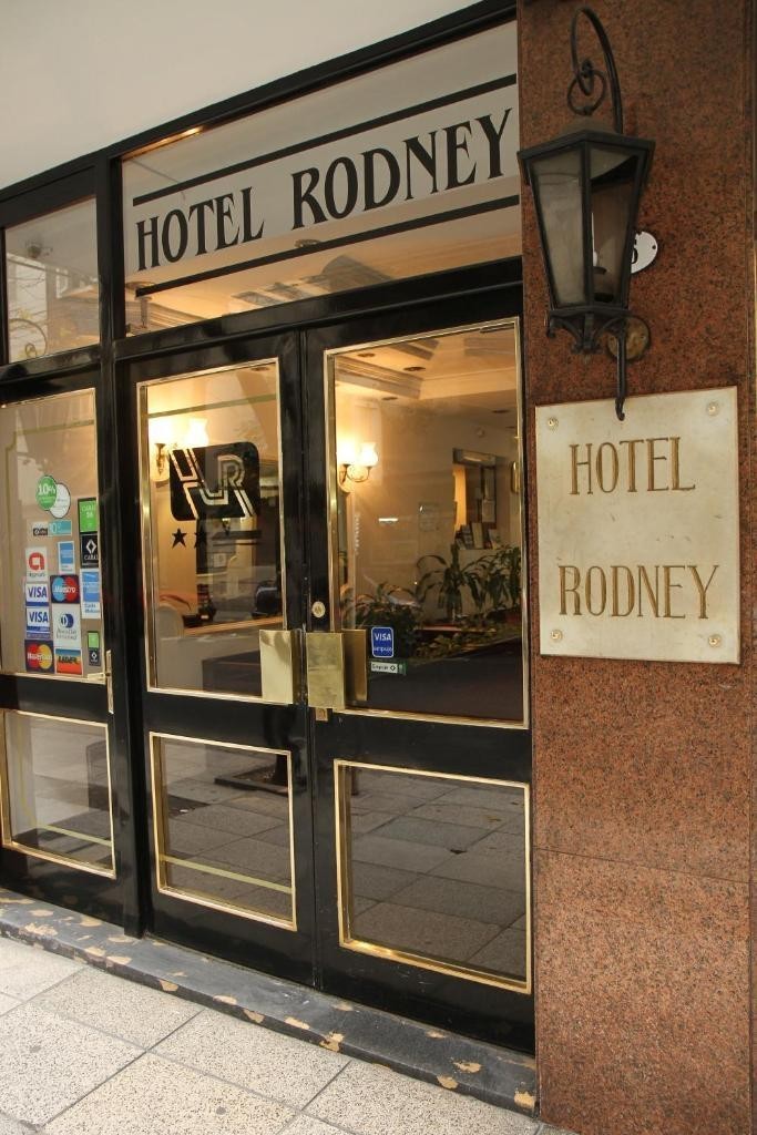 Hotel Rodney