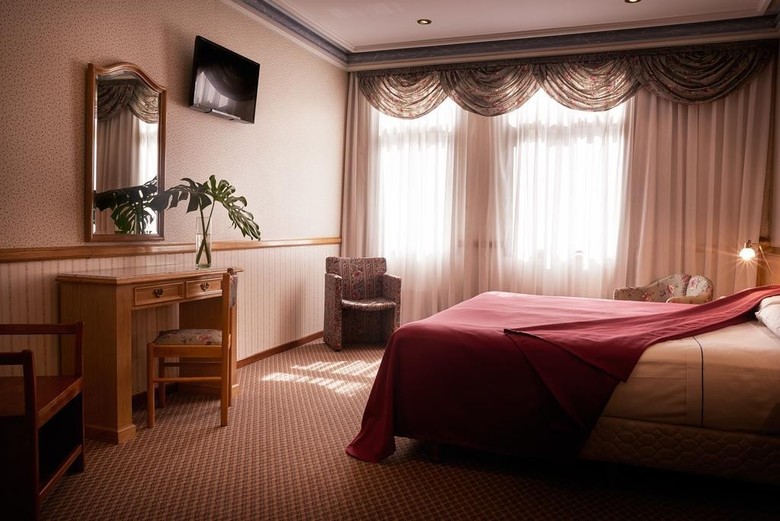 Gran Hotel Ailen