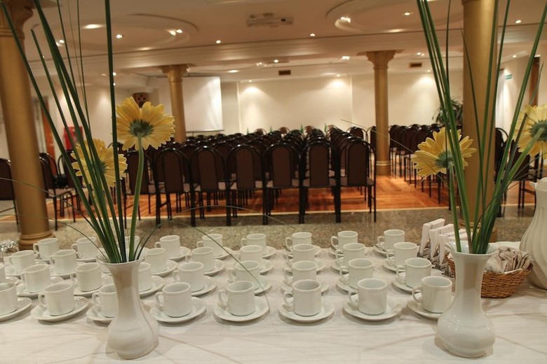 Gran Hotel Ailen
