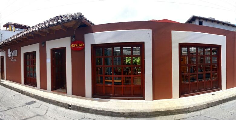 Axkan Arte Hotel