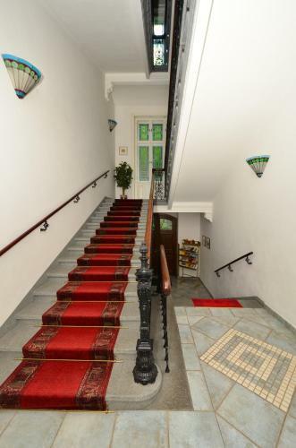 Hostal Sant Georg Garni