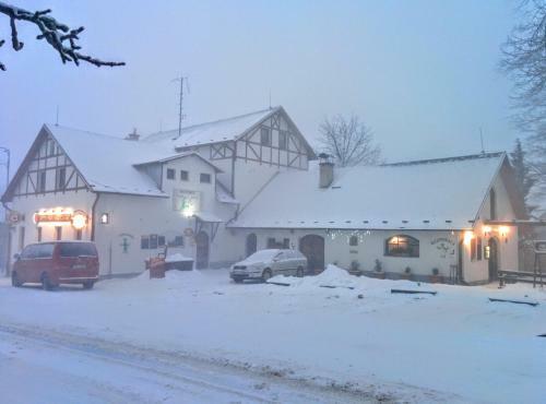 Hostal Hostinec U Pejska A Kocicky