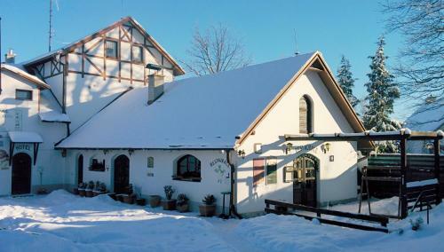 Hostal Hostinec U Pejska A Kocicky