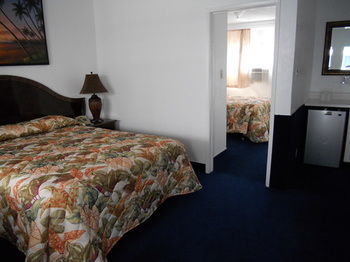 Los Angeles Adventurers All Suite Hotel