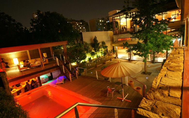 Happy House Hostel