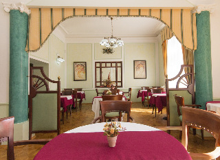 Hotel Ester