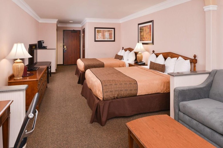 Best Western Plus Suites Hotel - Lax
