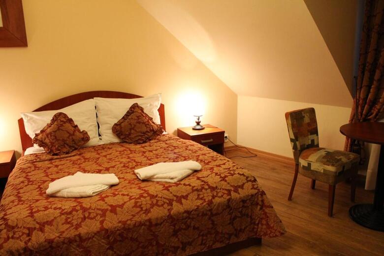 Hostal Enjoy Inn