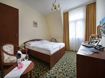 Ea Hotel Elefant