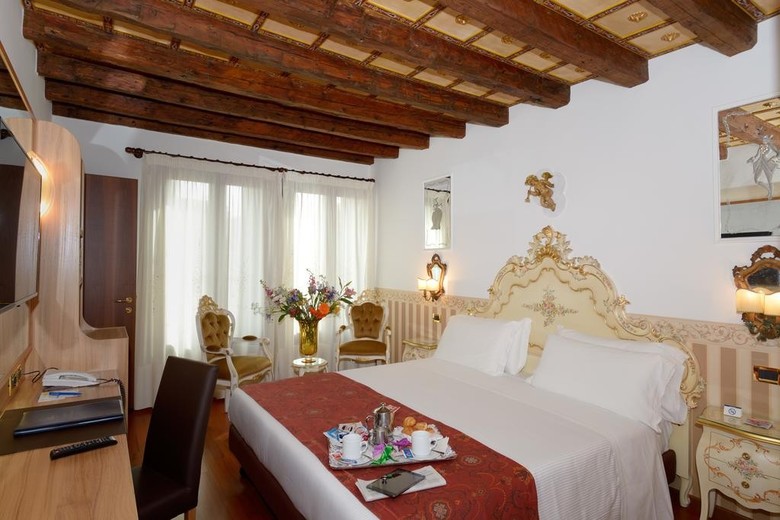 Hotel Ala