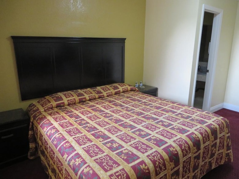New Bay Motel