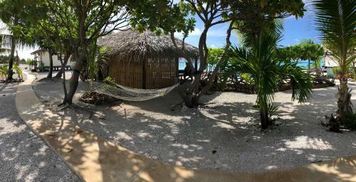 Hakamanu Lodge