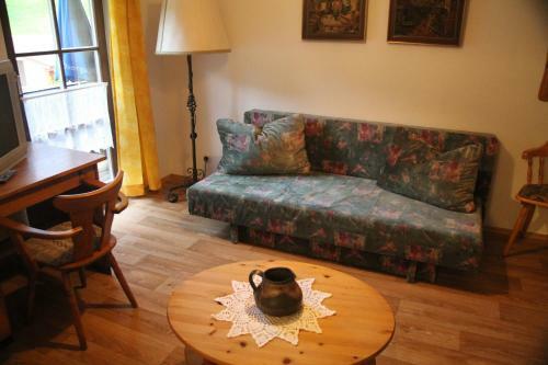 Posada Wirtshaus Und Pension Hocheck