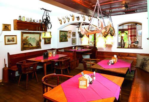 Posada Wirtshaus Und Pension Hocheck