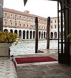 Al Ponte Antico Hotel