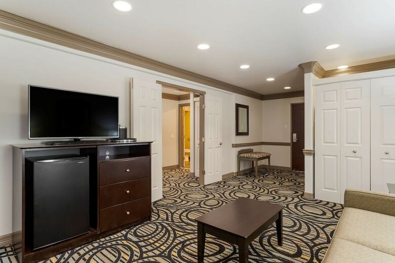 Aiden Austin City Hotel