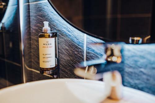 Wine & Wellness Hotel Besedn� D?m
