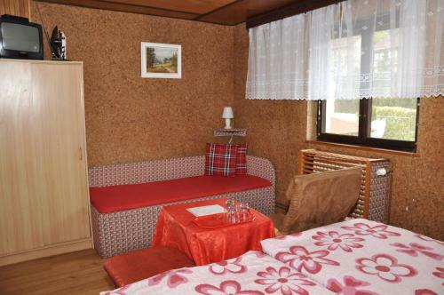 Hostal Pension Nika