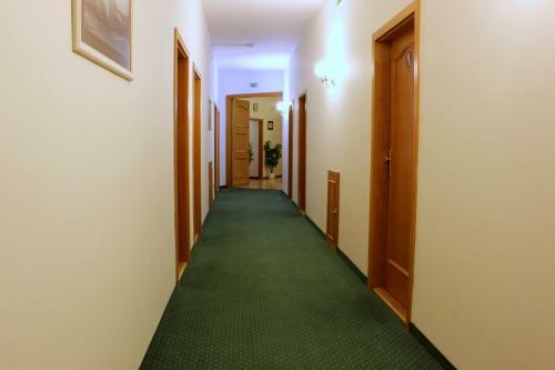 Hotel Flora