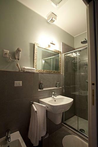 Hostal Alibardi