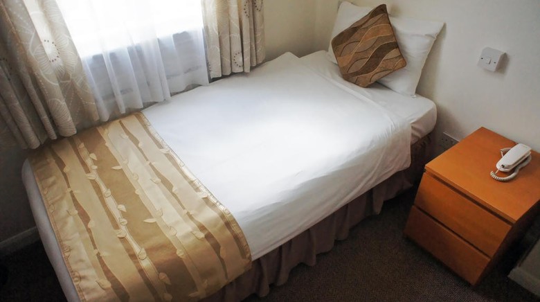 Abbey Court Hotel