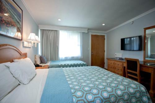 Ocean Lodge Santa Monica Beach Hotel