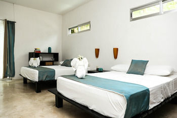 Hotel Villas H2o