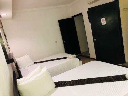 Hotel Makarios