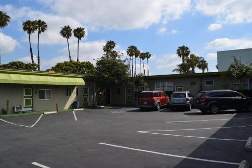 Encore Motel