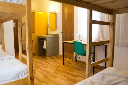 Albergue Hostal Tres Central