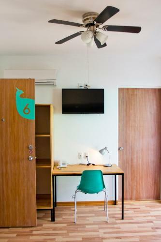 Albergue Hostal Tres Central