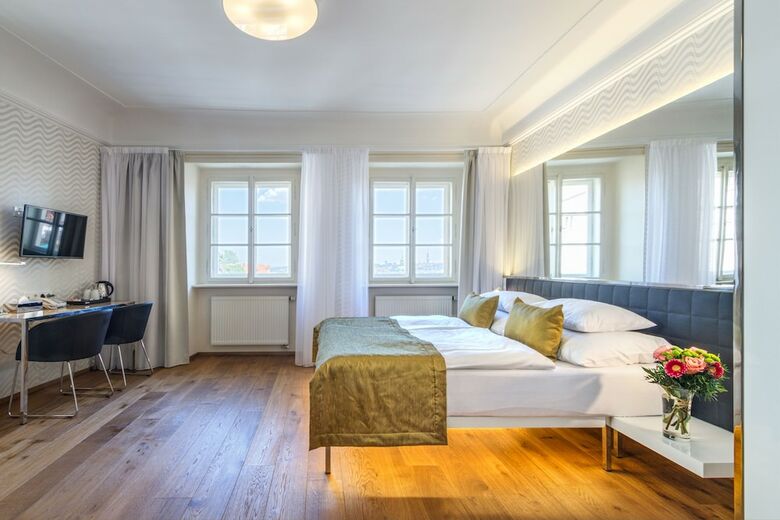 Hotel Golden Star