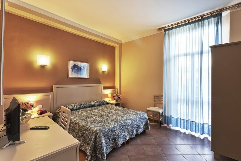 Hotel Eden