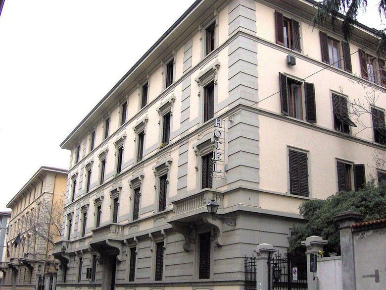 Hotel Lombardi