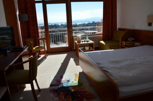 Hostal Hotel Garni Reulein