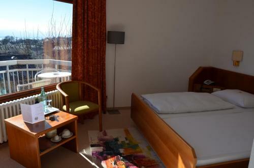 Hostal Hotel Garni Reulein