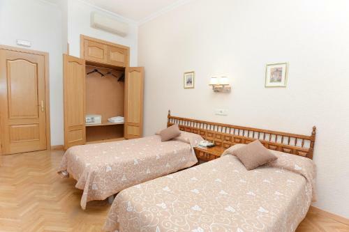 Hostal Biarritz