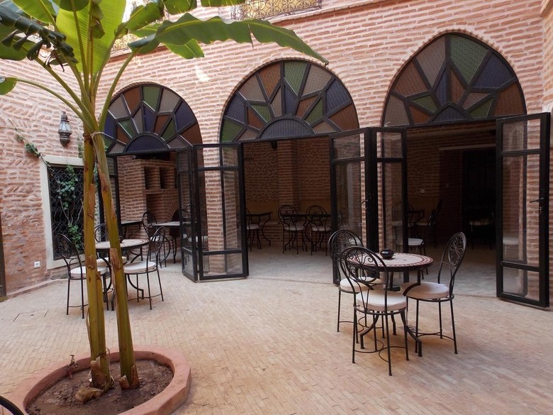 Albergue Riad Dar Bounouar