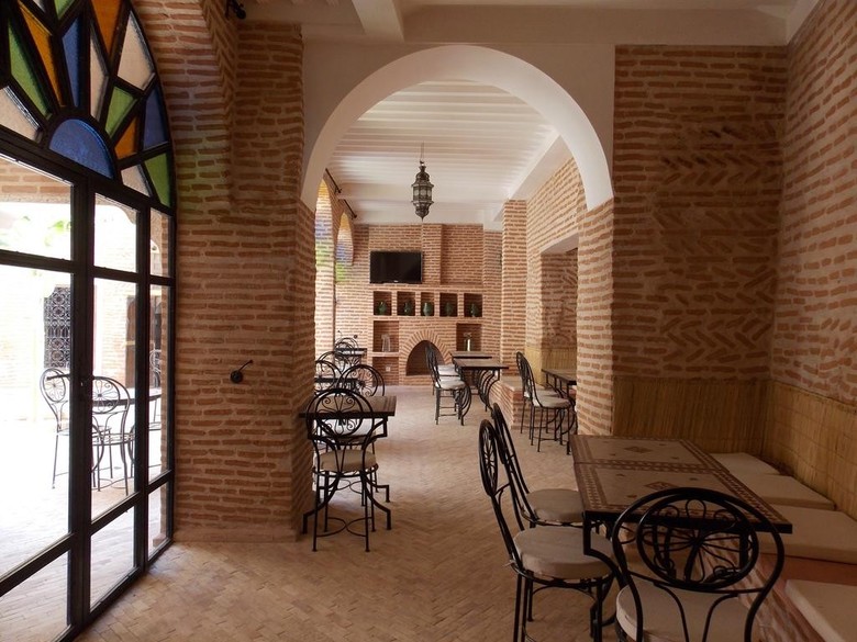 Albergue Riad Dar Bounouar