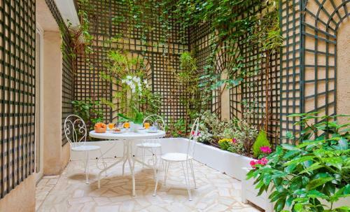 Hotel Beaubourg